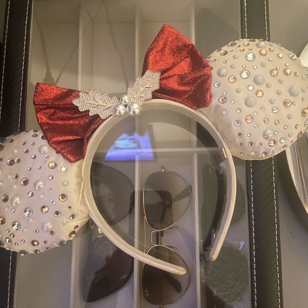 Bauble Bar Disney Christmas Mickey ears